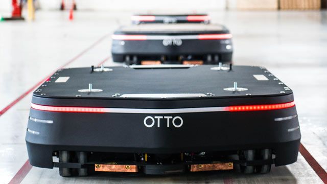 自律走行型搬送ロボットOTTO 1500